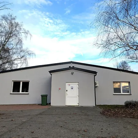 Baraczek Lotnisko Vandrerhjem